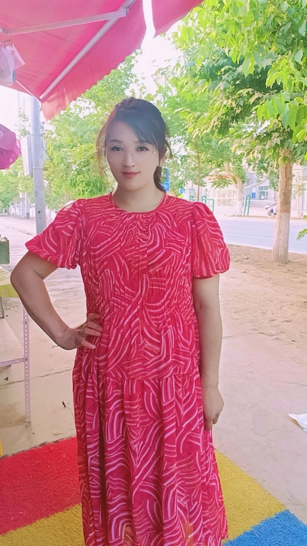 夏季宽松显瘦法式复古中长款英伦风碎花褶皱连衣裙