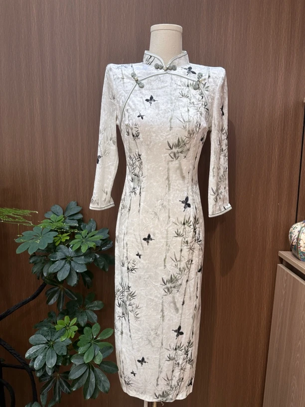 滚边斜襟一字扣优雅厚款日常旗袍ins秋冬丝绒少女
