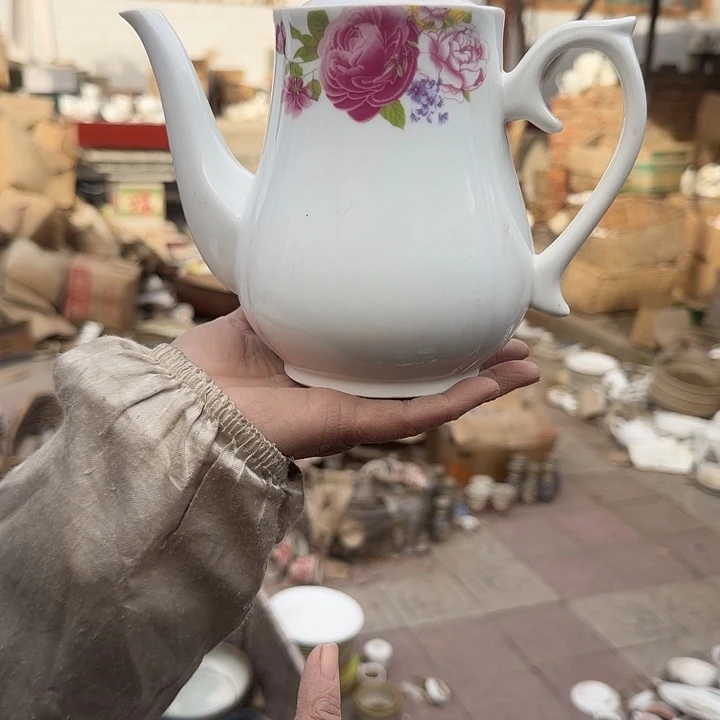 库存微瑕多空茶壶