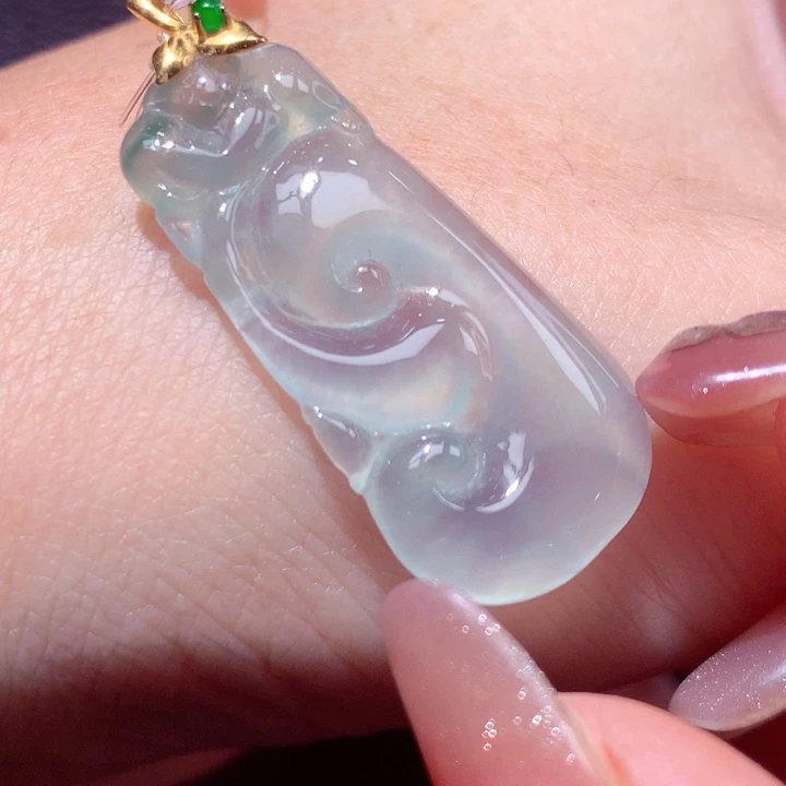 定制翡翠18K金镶嵌翡翠