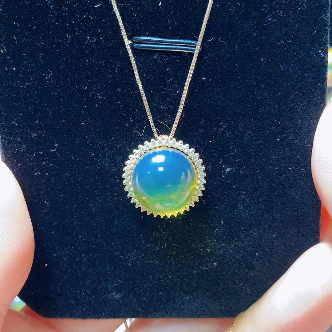 蓝珀颈饰银S925镀金镶嵌吊坠12m