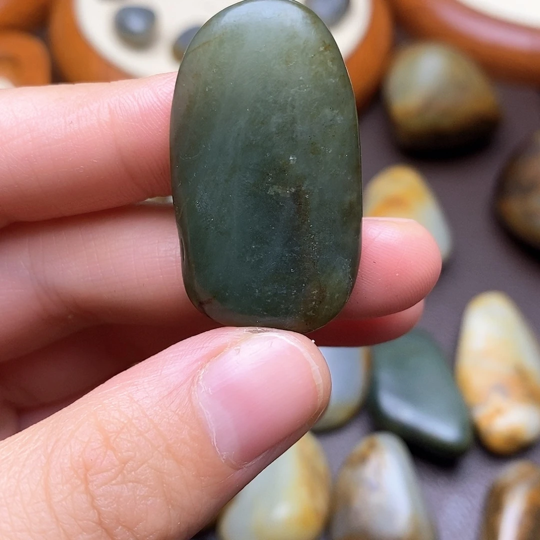 和田玉未镶嵌颈饰21