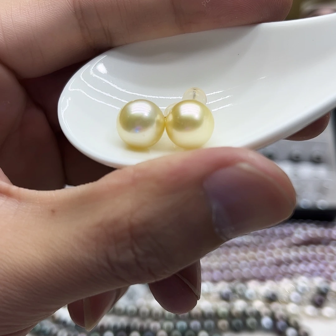 银S925镶嵌耳饰海水珍珠