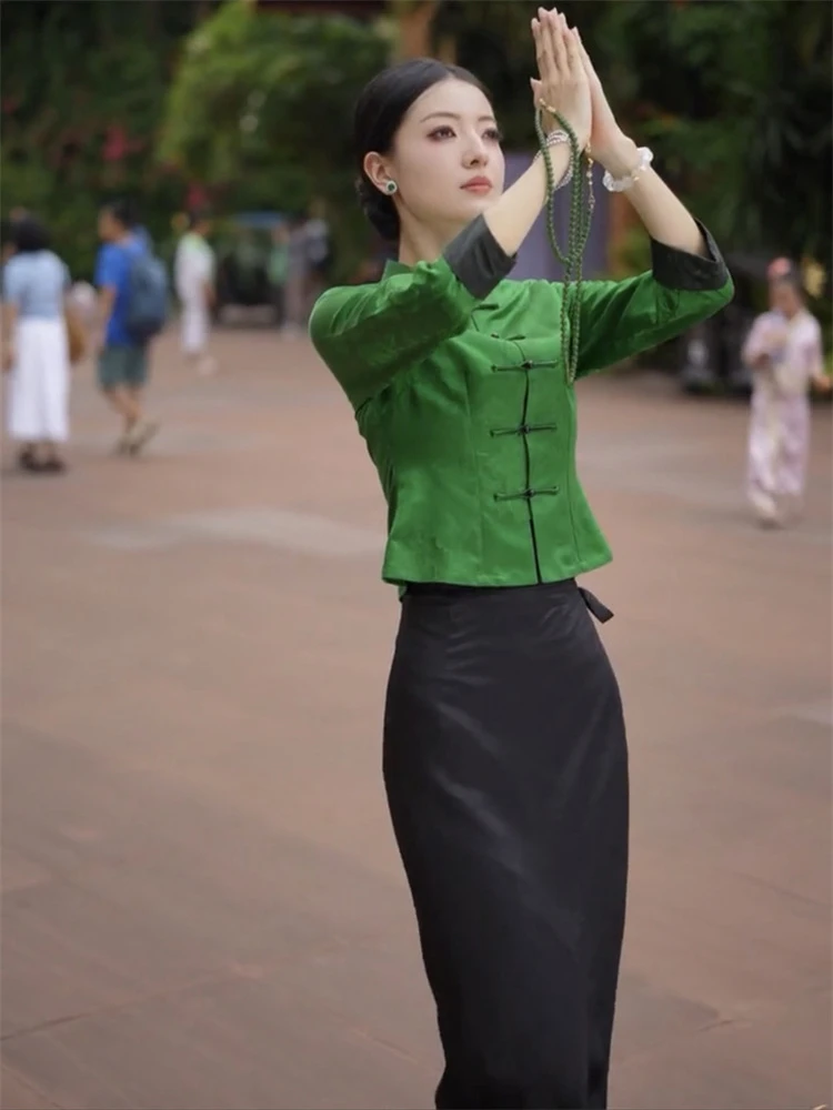 2025早秋网红新款新中式套装裙女国风复古重工盘扣显瘦上衣半身裙
