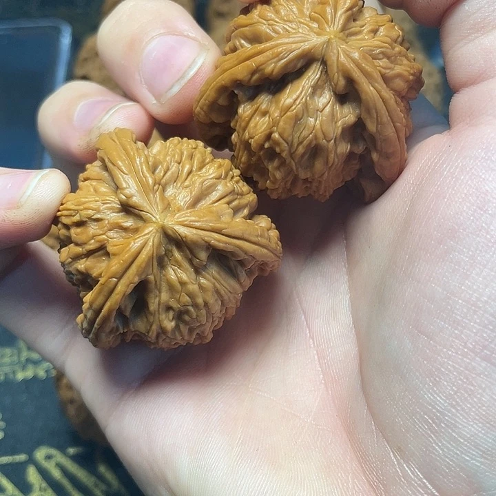 ****心文玩核桃吊坠41白奔