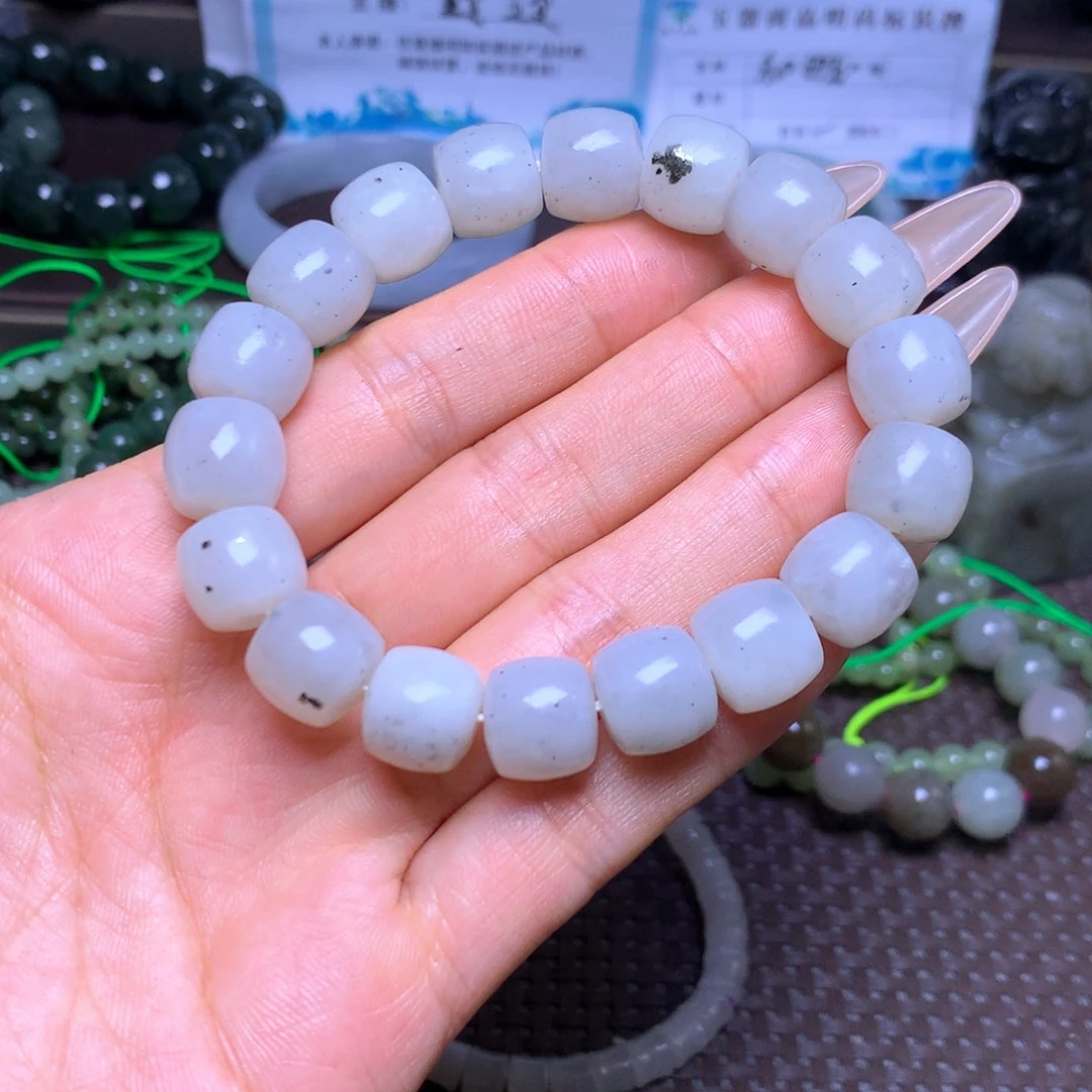 和田玉未镶嵌颈饰卡12