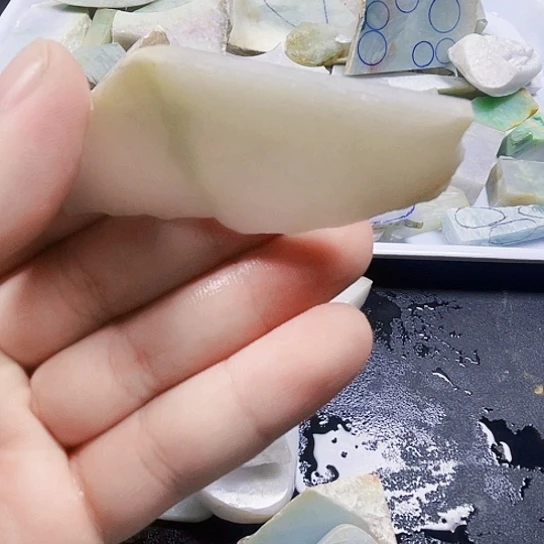 未镶嵌挂件翡翠翡翠