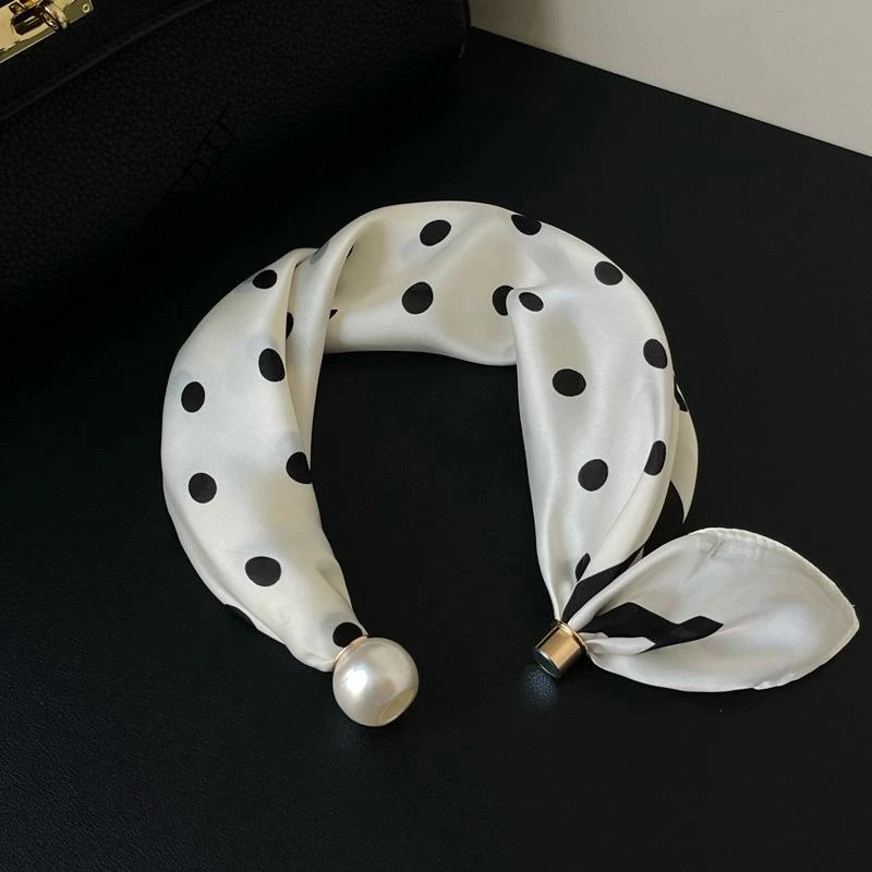 法式波点春夏季薄款珍珠项链磁吸扣懒人丝巾女吊坠围脖锁骨链2025