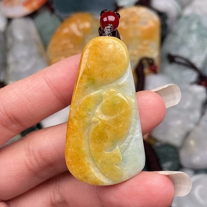 颈饰未镶嵌翡翠翡翠