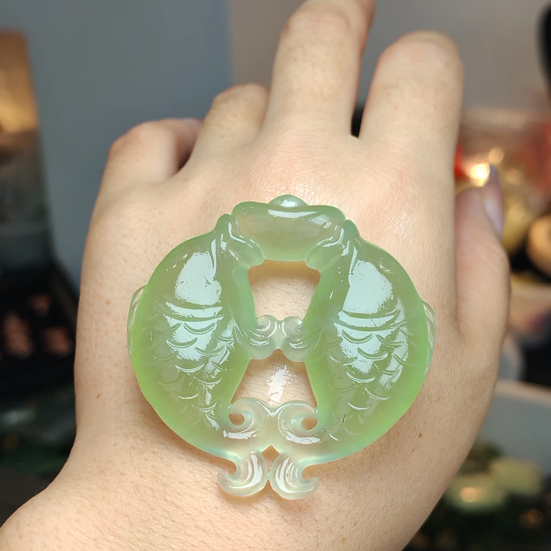 岫玉上品手工雕刻双鱼挂件（万能扣头）