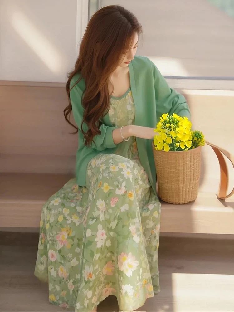 海边度假绿色碎花连衣裙2025春季法式超火多巴胺绝美小裙两件套女