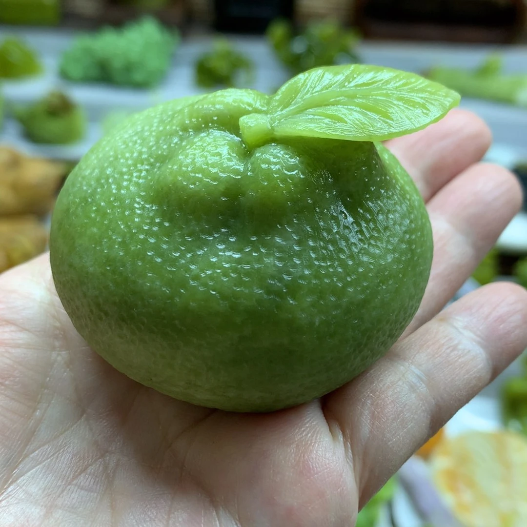 未镶嵌蛇纹石玉摆件