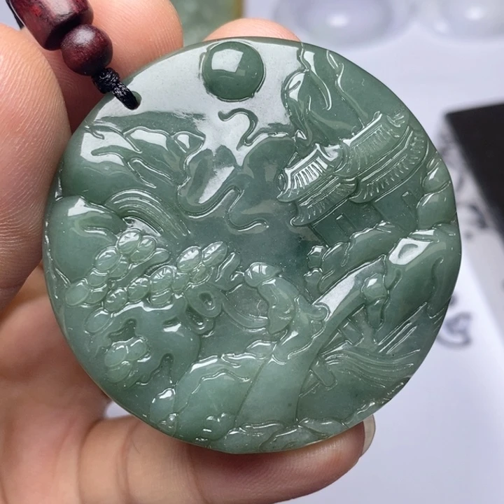 颈饰未镶嵌翡翠翡翠