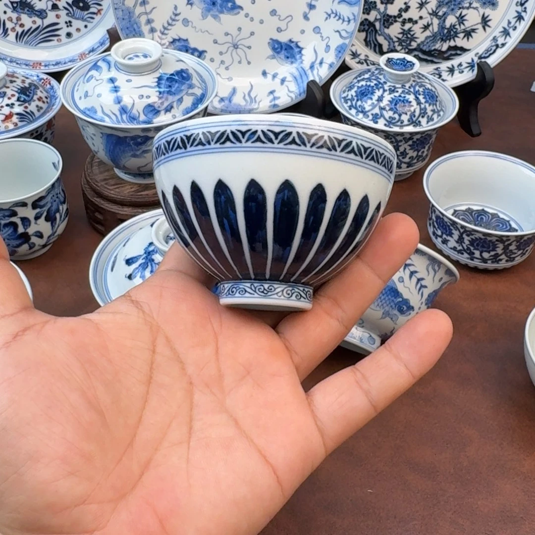 摆件陶菊瓣鸡心手绘