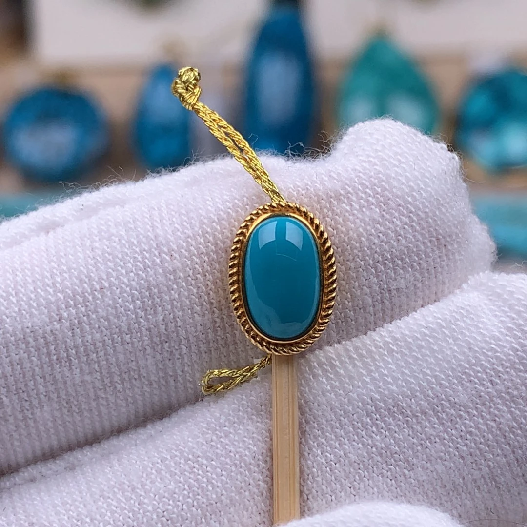 绿松石18K金镶嵌珠宝奇石