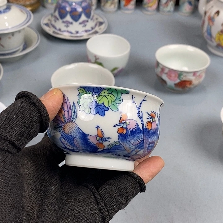 淡***雅景德镇陶瓷工艺品