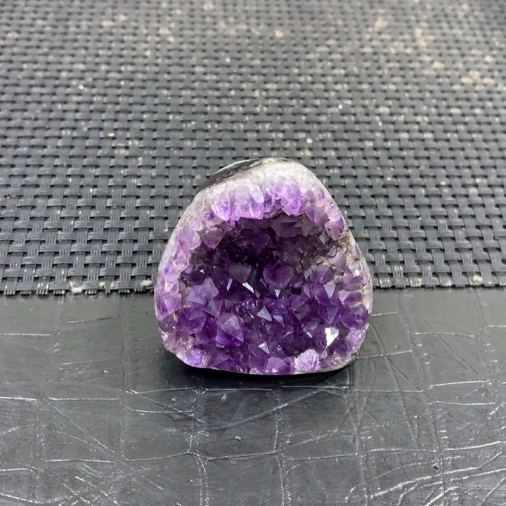 紫晶摆件未镶嵌无t