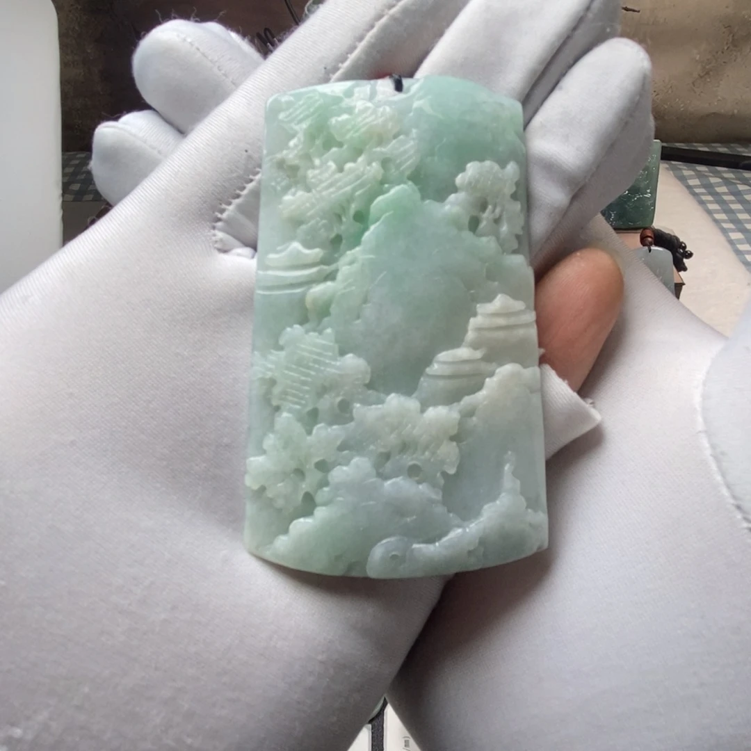 翡翠颈饰未镶嵌天然