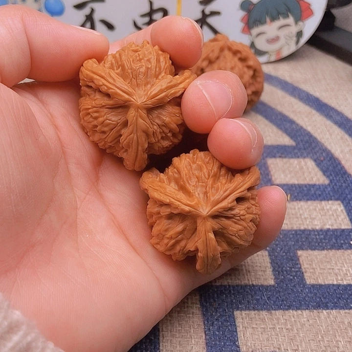 吊坠文玩核桃江三棱