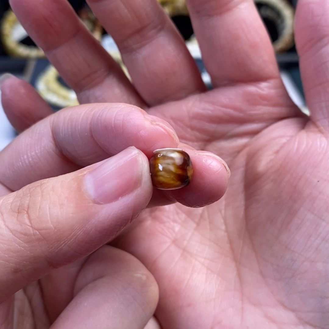 裸石蜜蜡未镶嵌沁色妖花老型单珠9