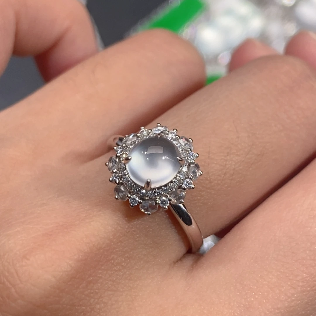 翡翠18K金镶嵌戒指天然缅甸A货翡翠