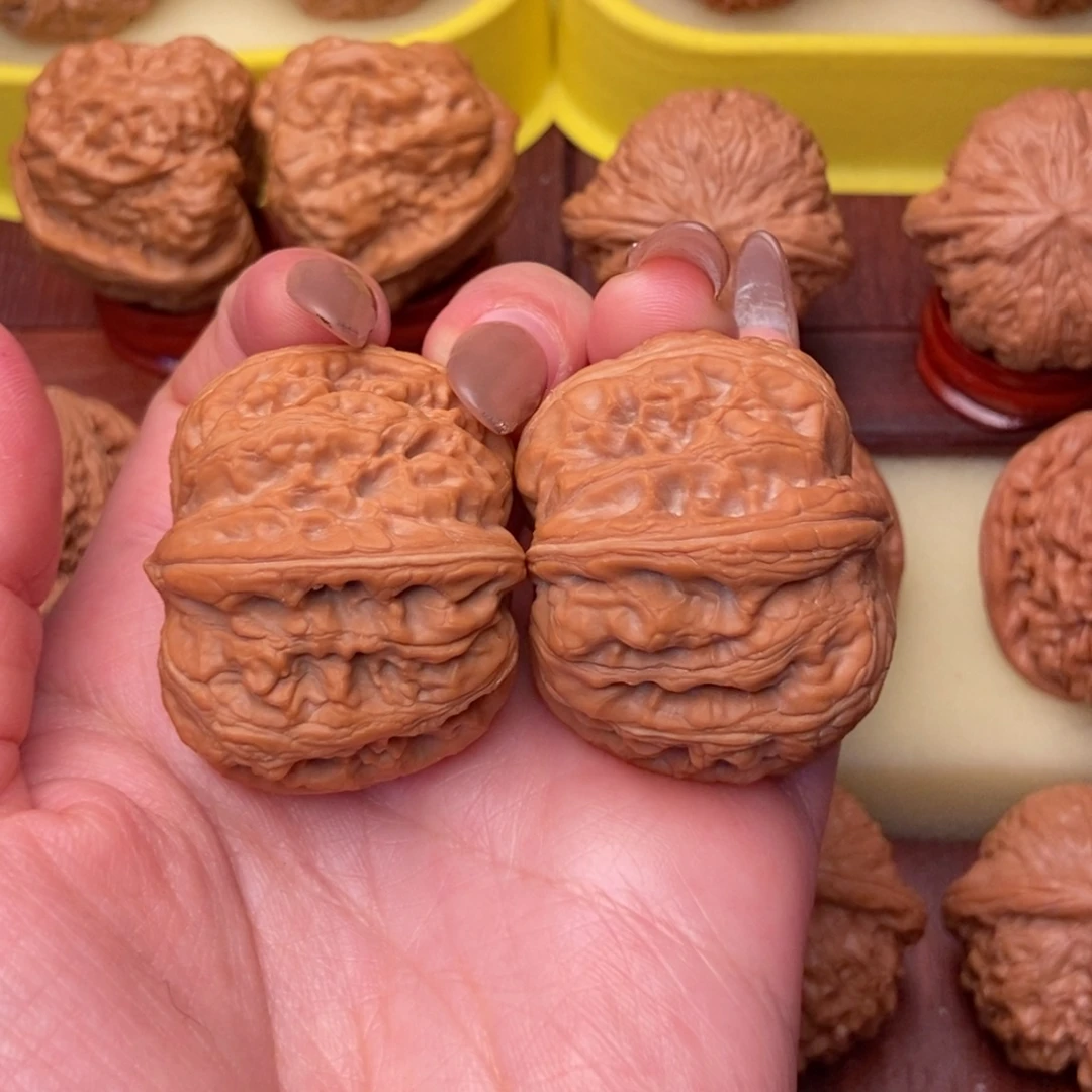 文玩核桃把件40粗筋 元宝