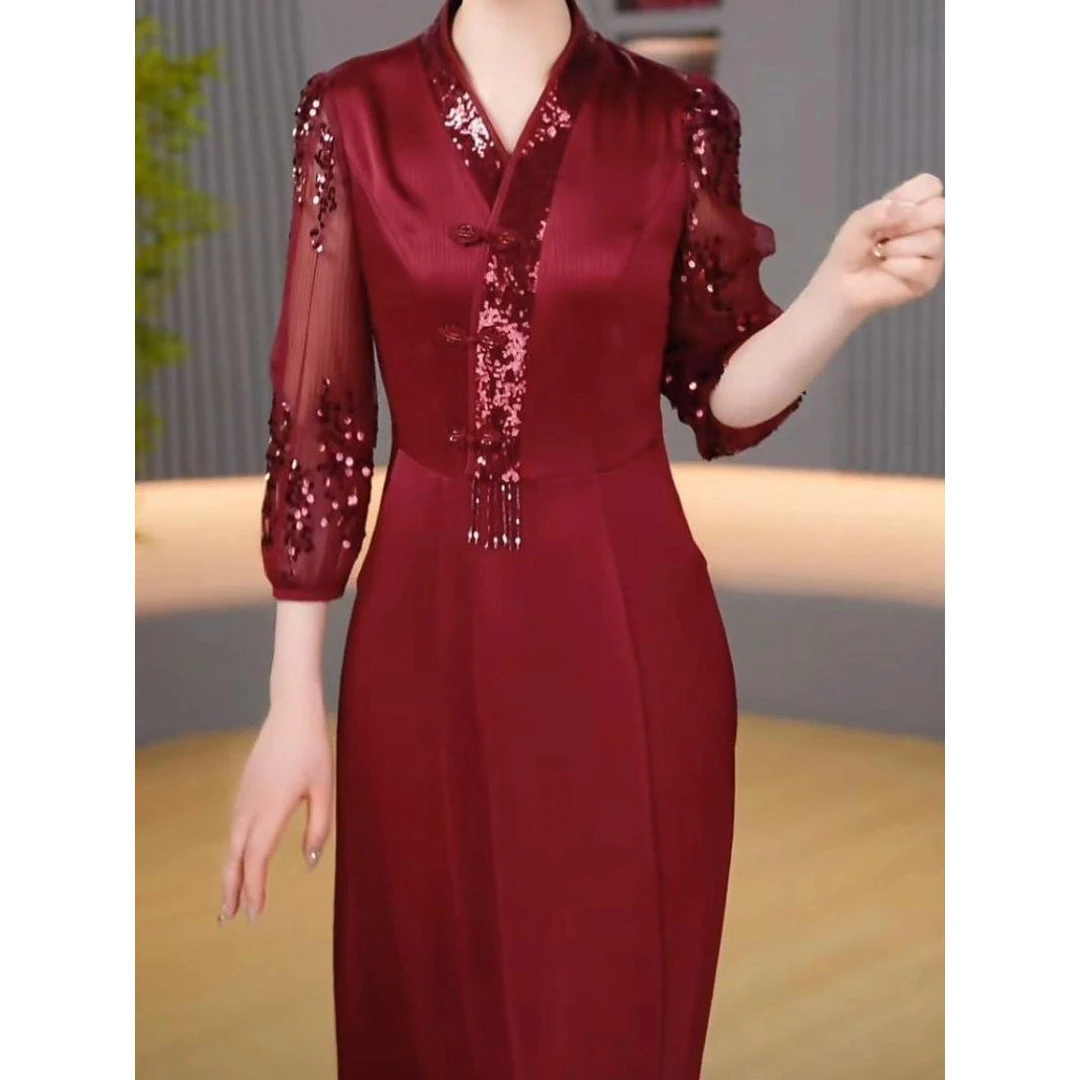 奢华显瘦珠光缎连衣裙2025新款女春夏高档刺绣婚宴喜妈妈礼服裙子