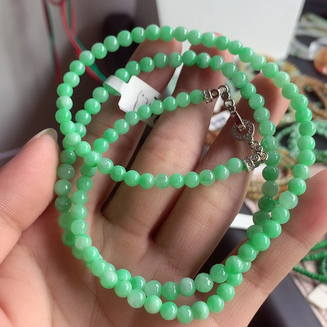 翡翠挂件未镶嵌陌**生项链