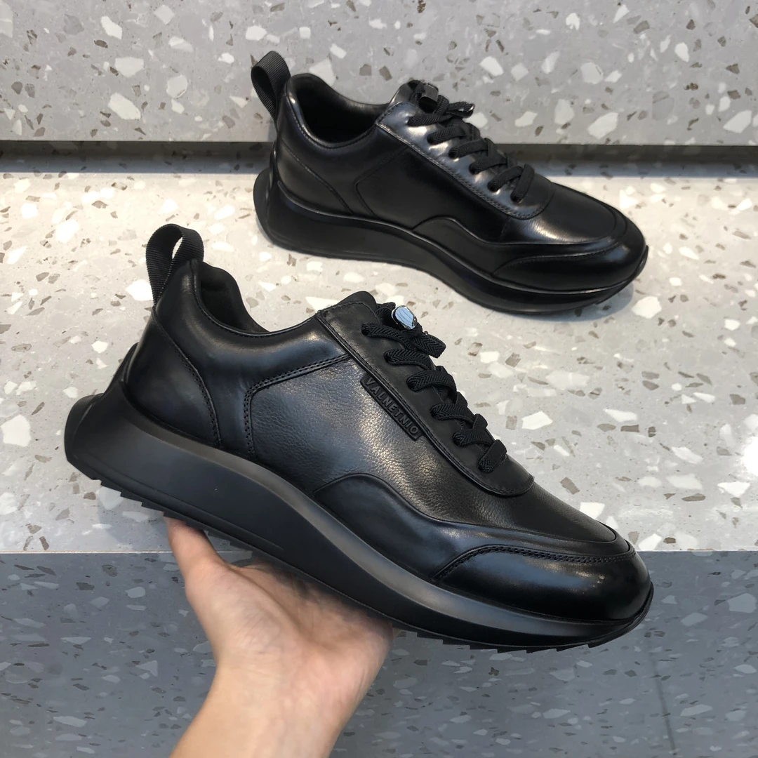 时尚黑色休闲鞋皮鞋男生鞋子潮鞋皮鞋舒适百搭低帮男士商务男鞋