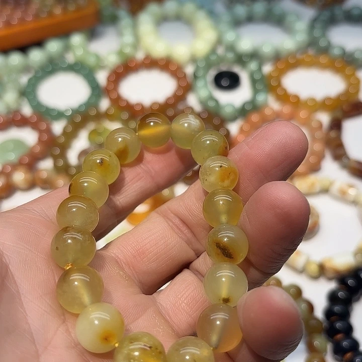 蛇纹石玉未镶嵌手串