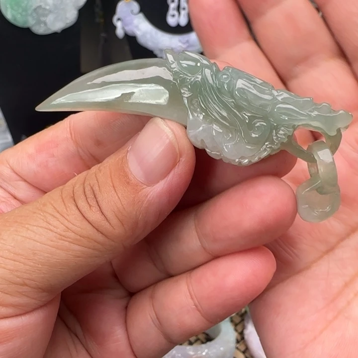 定制翡翠未镶嵌翡翠