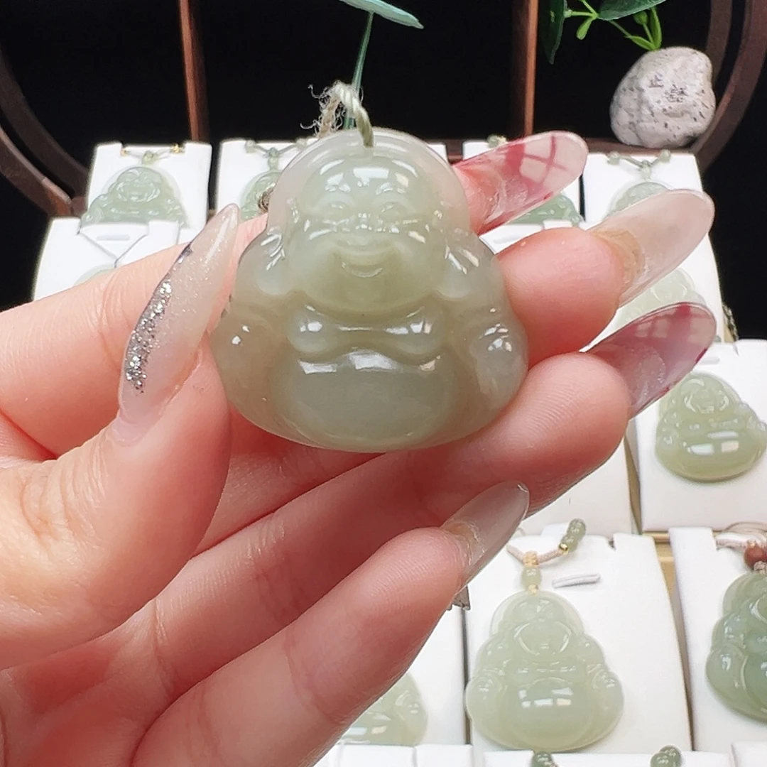 心***夕和田玉未镶嵌颈饰