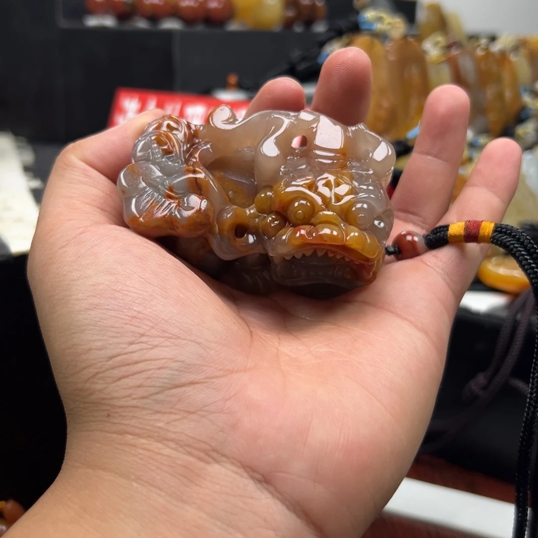 石英质玉（黄龙玉）未镶嵌多样性发货，发其一