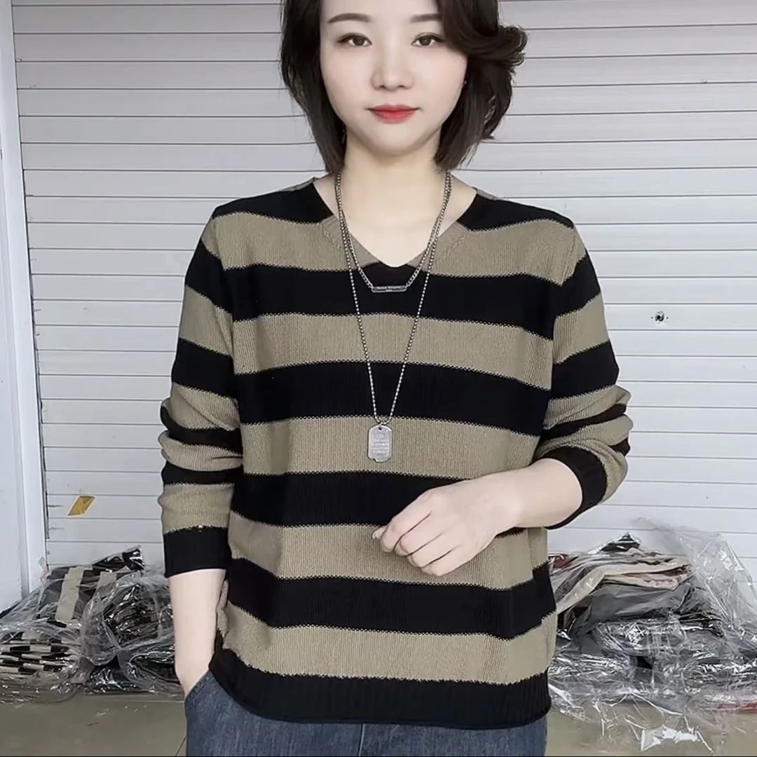 秋季打底衫上衣针织衫条纹百搭V领套头