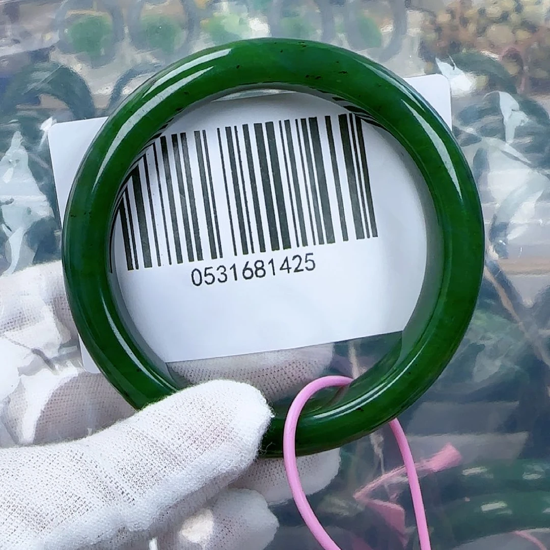 和田玉（碧玉）手镯未镶嵌6061