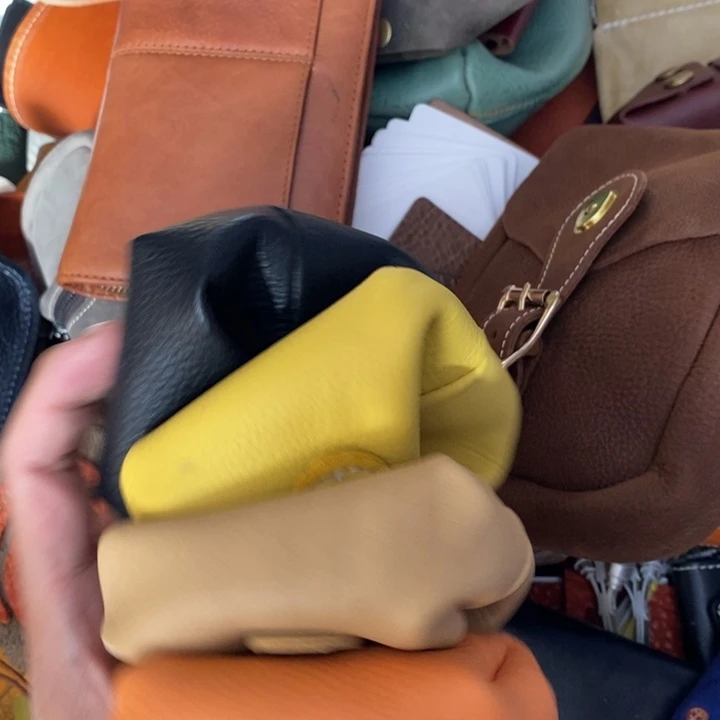 头层牛皮小包收纳特价