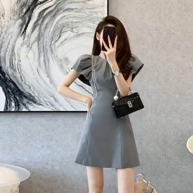 MM高级感小个子连衣裙显瘦连衣裙2025夏新款气质小香风法式泡泡袖