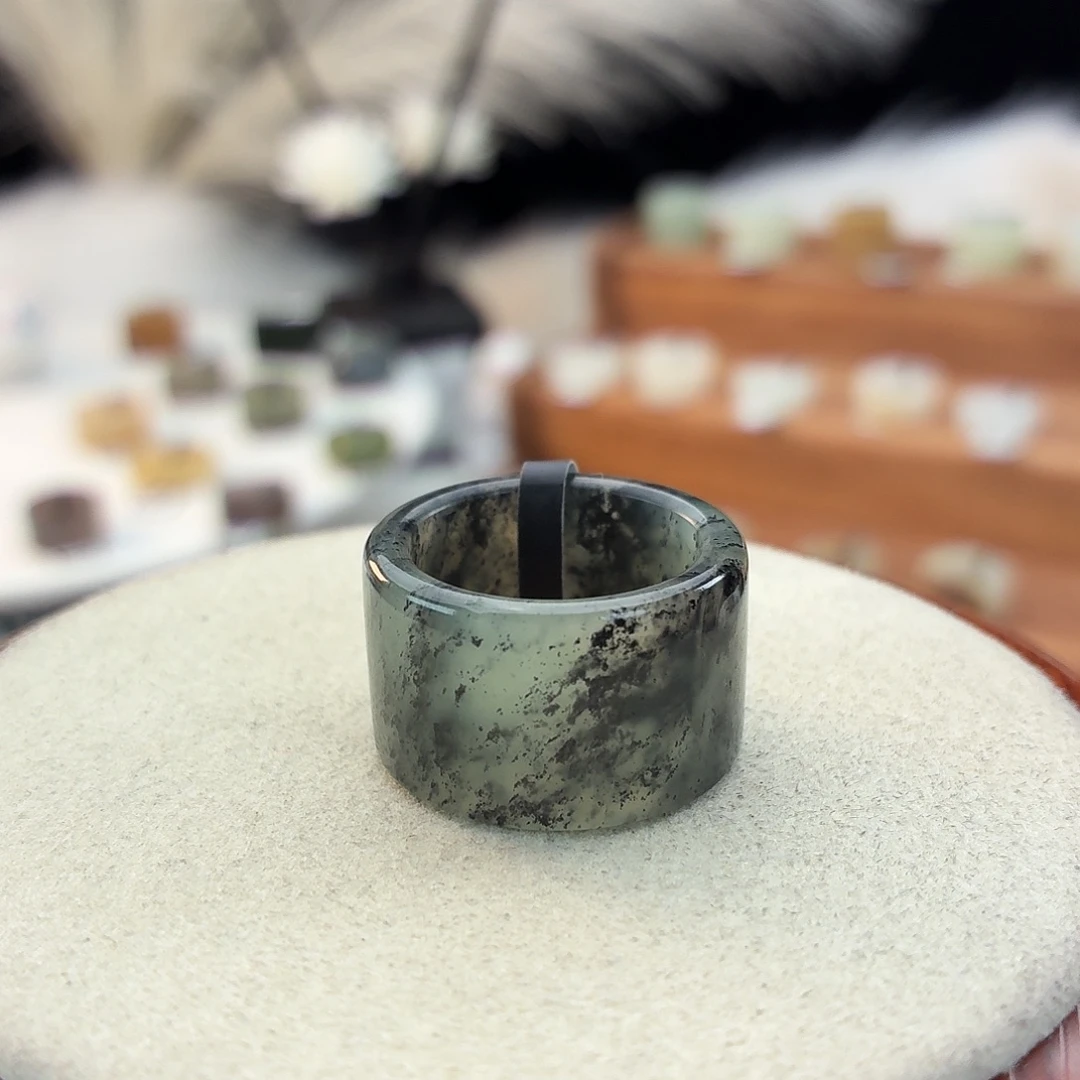 和田玉未镶嵌戒指i90意境青花圆切17.7mm