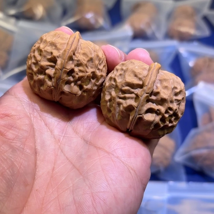 吊坠文玩核桃寻龙元宝