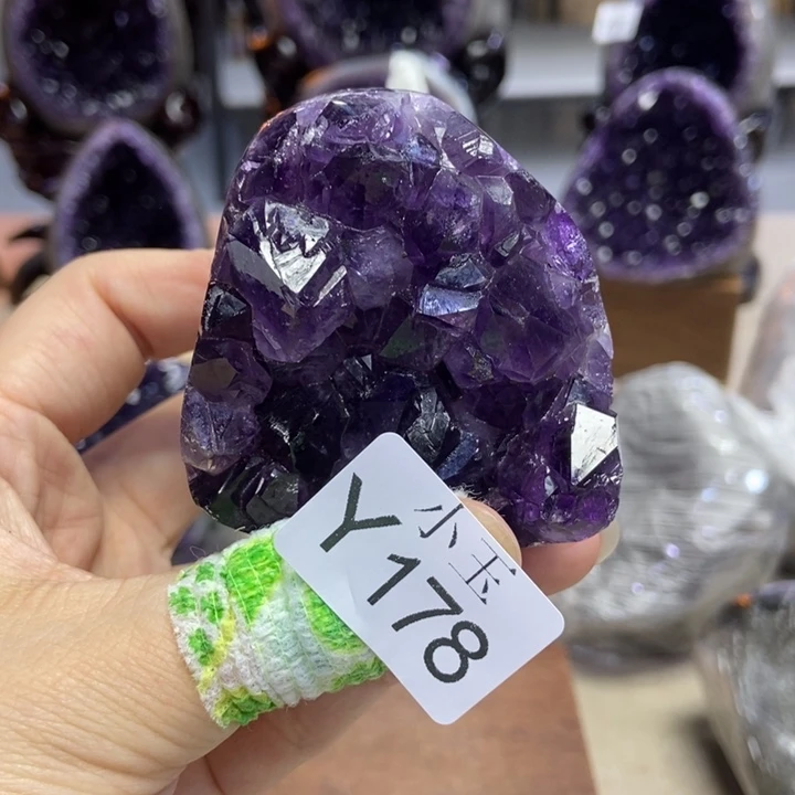 未镶嵌大型摆件（非配饰）水晶摆件