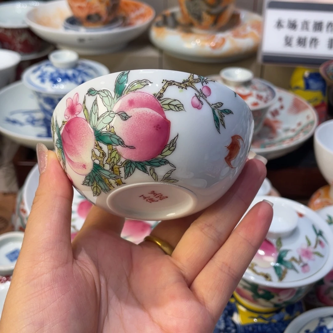 景德镇瓷器和我一样是