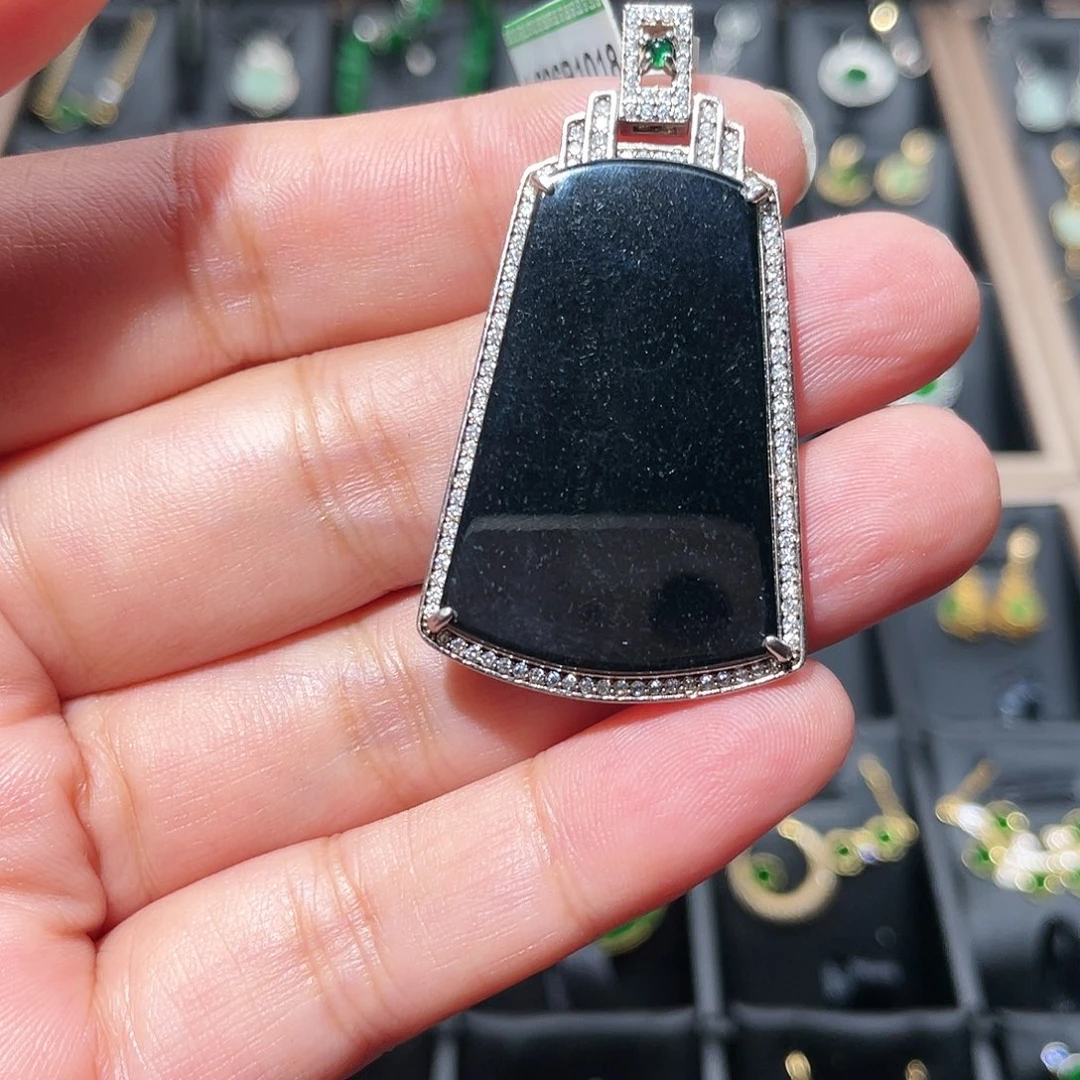 翡翠银S925镶嵌颈饰