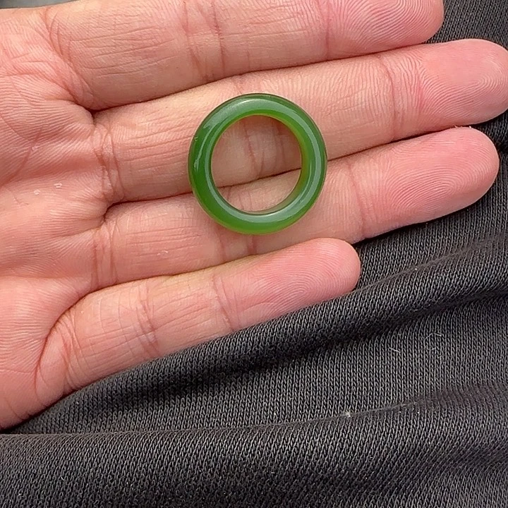 和田玉（碧玉）未镶嵌颈饰俄罗斯多样性发货拍一发一卡16到20