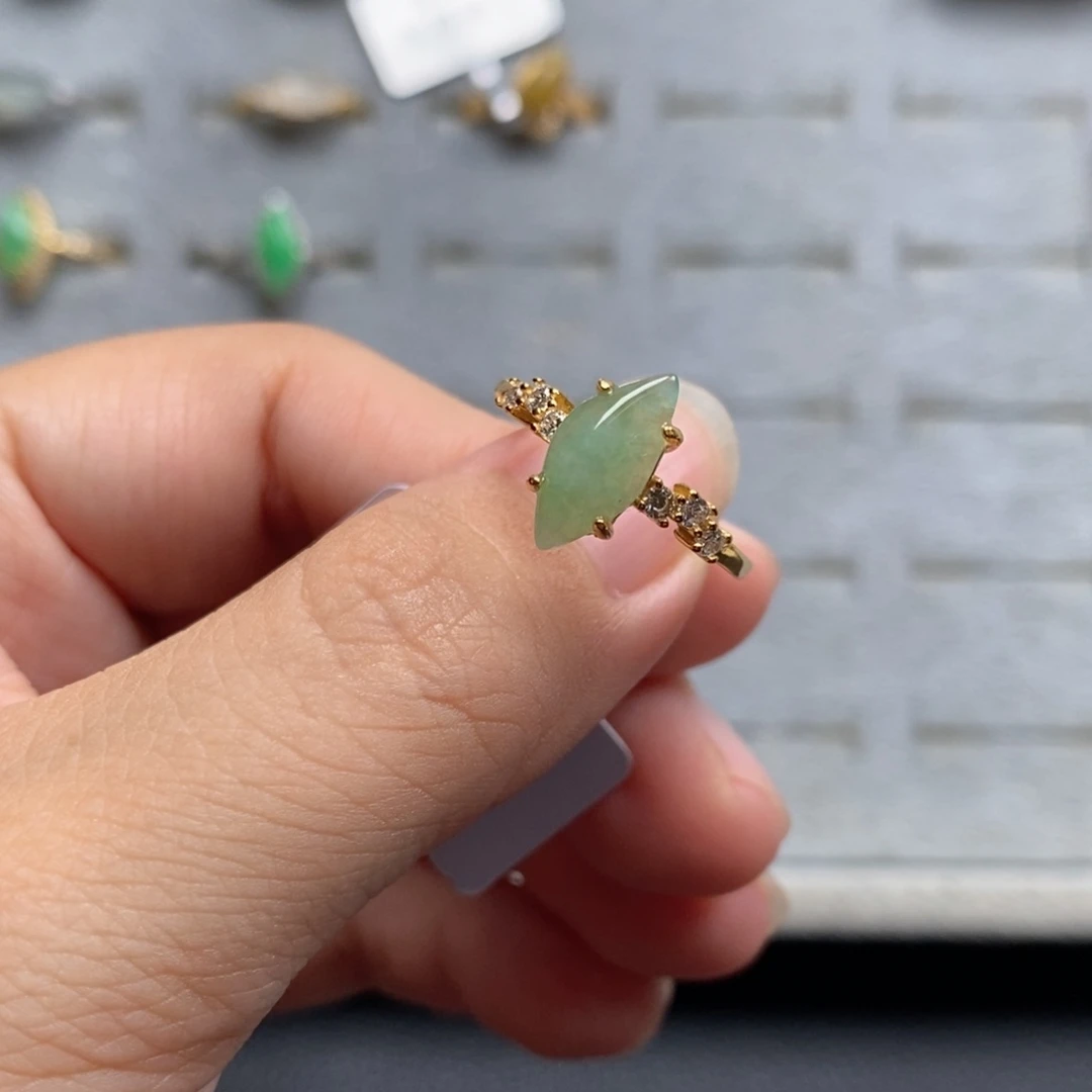 翡翠戒指银S925镶嵌戒指