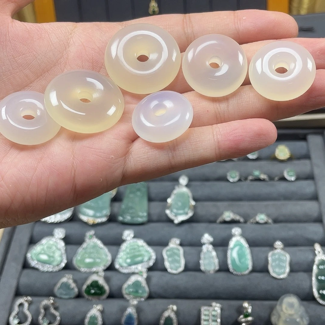 玛瑙/玉髓颈饰未镶嵌多样性发一