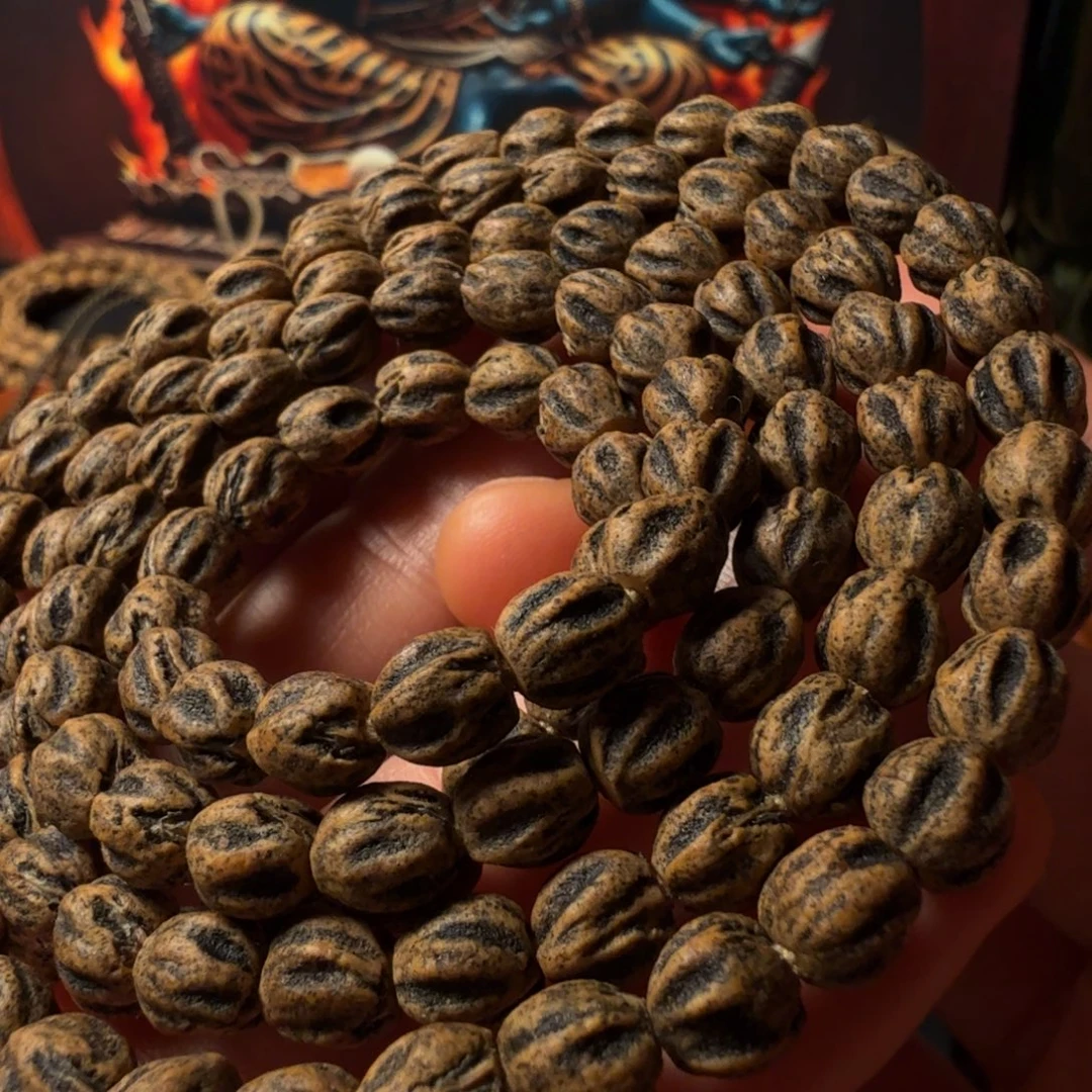 W***：柏香籽/百香籽吊坠