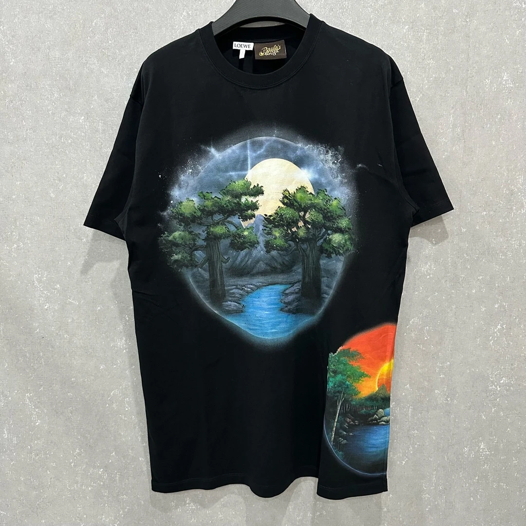 99新 LOEWE/罗意威 罗意威 星月太空印花短袖 S码 99新 006275