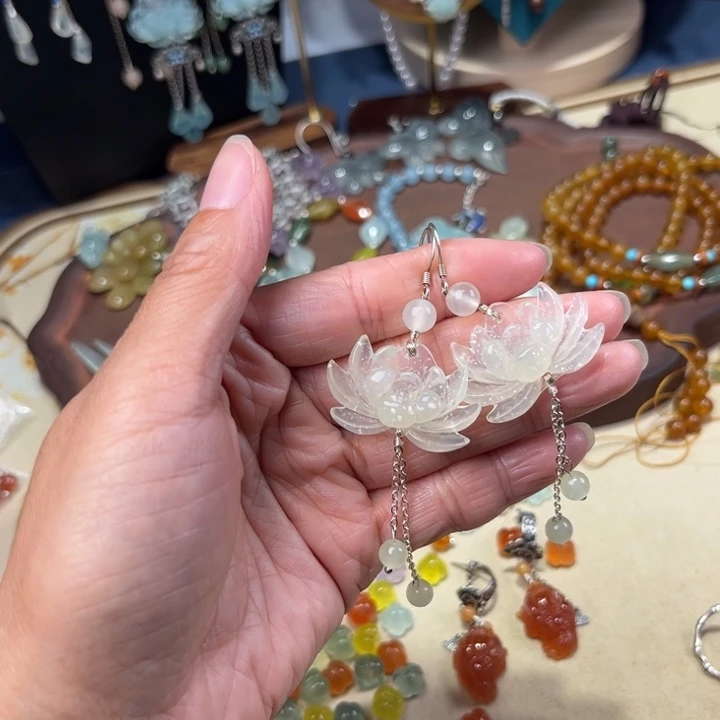 蛇纹石玉银S925镶嵌耳饰