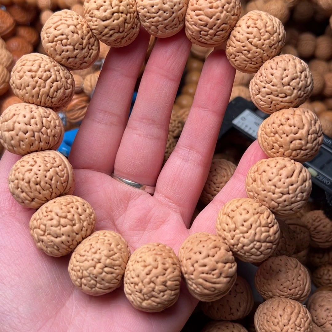 兜****23尺寸大苹果桃核手串