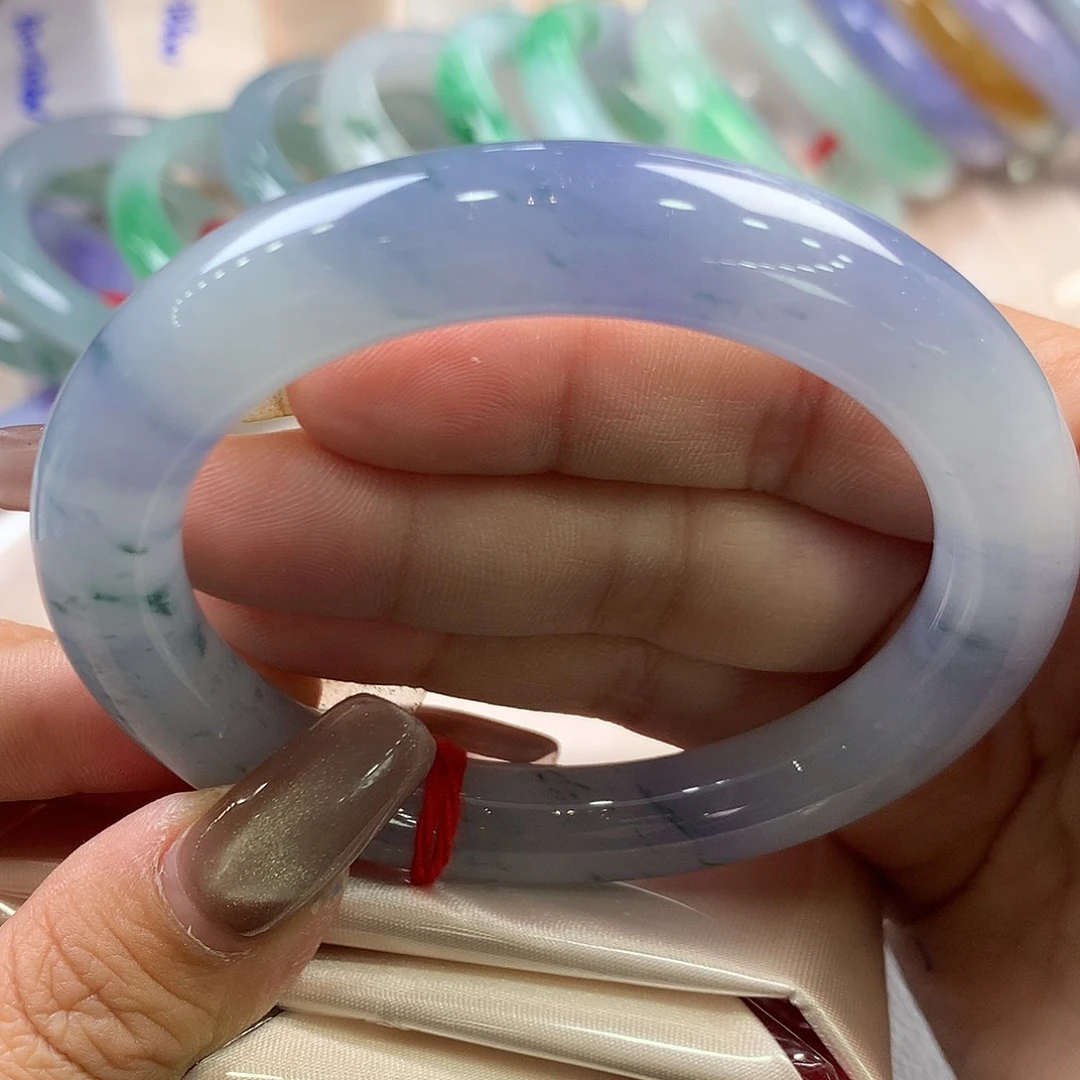 翡翠未镶嵌手镯54.8圆条